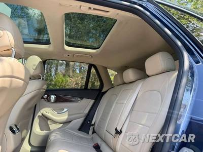 2017 Mercedes-Benz GLC 300 - zdjęcie 28 z 50 - miniatura