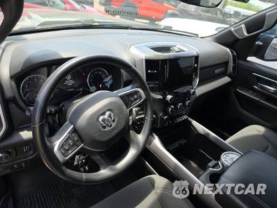 2022 Ram 1500 Big Horn Crew Cab Medium Bed - zdjęcie 11 z 33 - miniatura