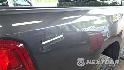 2022 Ram 1500 Big Horn Crew Cab Medium Bed - zdjęcie 22 z 33 - miniatura