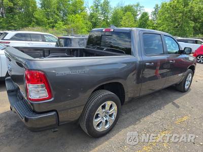 2022 Ram 1500 Big Horn Crew Cab Medium Bed - zdjęcie 4 z 33 - miniatura