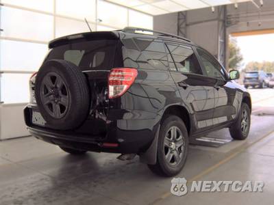 2010 Toyota RAV4 - zdjęcie 4 z 27 - miniatura