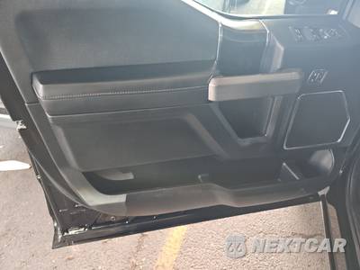 2018 Ford F-150 Platinum Crew Cab Short Bed - zdjęcie 9 z 31 - miniatura