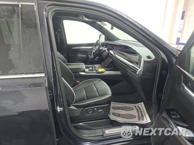 2025 Cadillac Escalade ESV Premium Luxury 1SB - zdjęcie 8 z 23 - miniatura