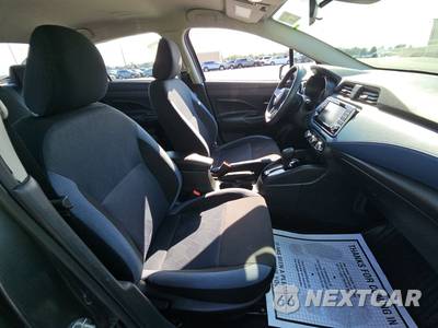 2025 Nissan Versa SV - zdjęcie 8 z 39 - miniatura