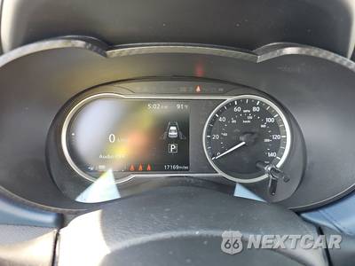 2025 Nissan Versa SV - zdjęcie 12 z 39 - miniatura