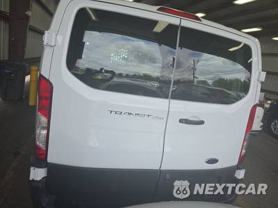 2025 Ford Transit 250 Cargo Van Low Roof 130.0" WB - zdjęcie 5 z 32 - miniatura