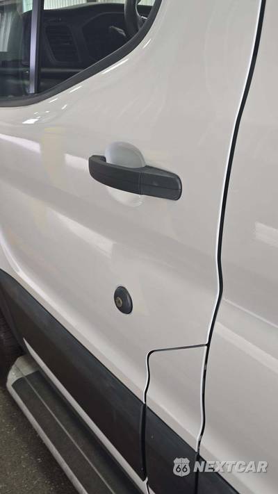 2025 Ford Transit 250 Cargo Van Low Roof 130.0" WB - zdjęcie 25 z 32 - miniatura