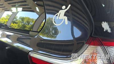 2019 Toyota Sienna L 7-Passenger 119.3" WB - zdjęcie 25 z 51 - miniatura