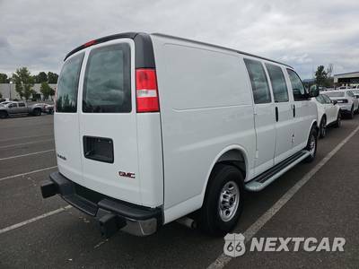 2025 GMC Savana 2500 Cargo Van 1WT 135.0" WB - zdjęcie 4 z 29 - miniatura