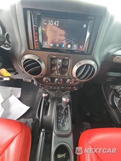 2017 Jeep Wrangler Unlimited Sport - zdjęcie 11 z 37 - miniatura