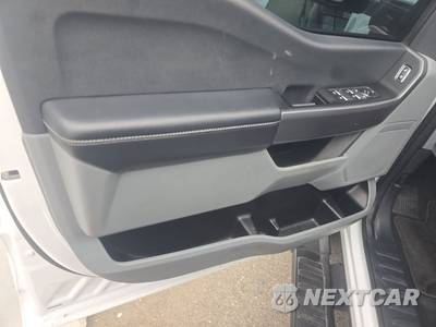 2024 Ford Super Duty F-250 XL Crew Cab Medium Bed - zdjęcie 9 z 28 - miniatura