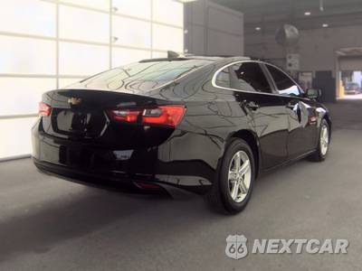 2019 Chevrolet Malibu LS 1LS - zdjęcie 4 z 46 - miniatura