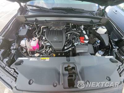 2024 Toyota Grand Highlander XLE - zdjęcie 16 z 26 - miniatura