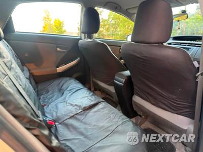 2015 Toyota Prius Two - zdjęcie 15 z 15 - miniatura