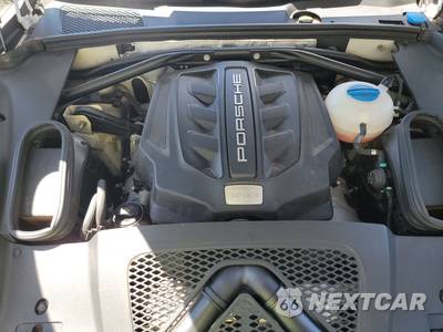 2015 Porsche Macan S - zdjęcie 15 z 28 - miniatura