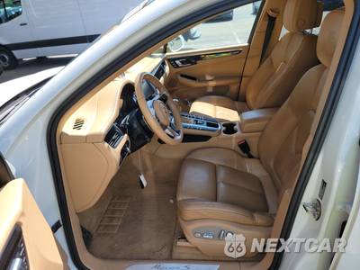 2015 Porsche Macan S - zdjęcie 7 z 28 - miniatura