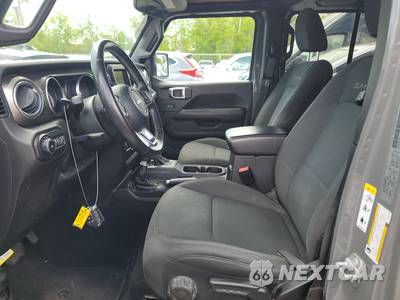 2018 Jeep Wrangler Unlimited Sahara - zdjęcie 12 z 30 - miniatura