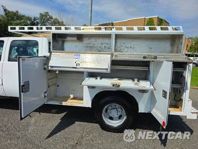 2012 Chevrolet Silverado 3500HD Cab Chassis WT Crew Cab 1WT - zdjęcie 11 z 67 - miniatura