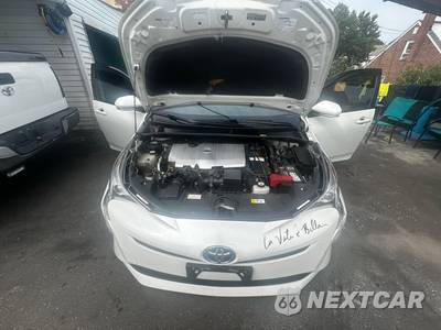 2016 Toyota Prius Three - zdjęcie 15 z 45 - miniatura