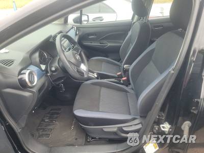 2025 Nissan Versa SV - zdjęcie 7 z 18 - miniatura
