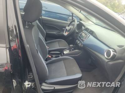 2025 Nissan Versa SV - zdjęcie 8 z 18 - miniatura