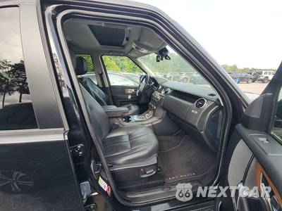 2016 Land Rover LR4 HSE - zdjęcie 8 z 31 - miniatura