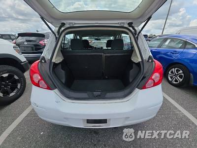 2012 Nissan Versa 1.8 S Hatchback - zdjęcie 16 z 30 - miniatura