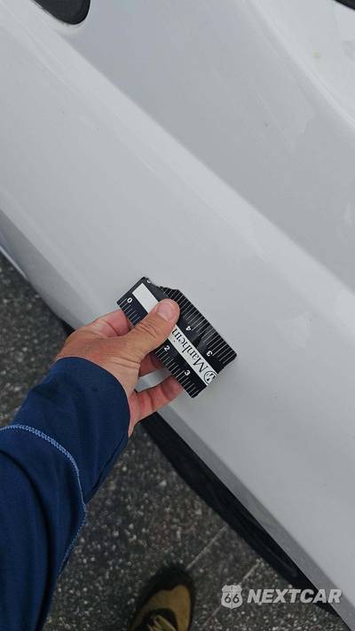 2012 Nissan Versa 1.8 S Hatchback - zdjęcie 21 z 30 - miniatura