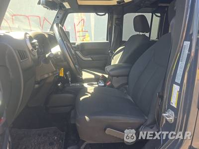 2016 Jeep Wrangler Unlimited Willys Wheeler Edition - zdjęcie 7 z 28 - miniatura