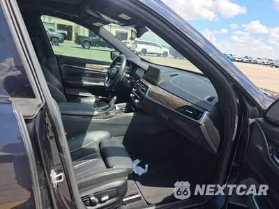 2018 BMW 6 Series Gran Turismo 640i xDrive Hatchback M SPORT LINE - zdjęcie 8 z 32 - miniatura
