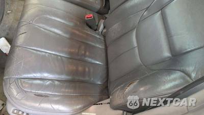 2002 Toyota Avalon XLS w/Bench Seat - zdjęcie 27 z 36 - miniatura