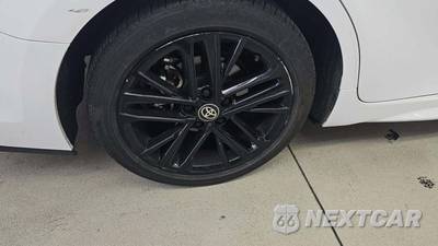 2025 Toyota Camry SE - zdjęcie 31 z 42 - miniatura