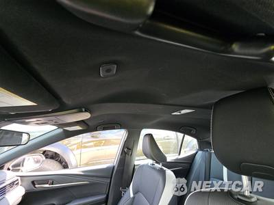 2025 Toyota Camry SE - zdjęcie 18 z 42 - miniatura