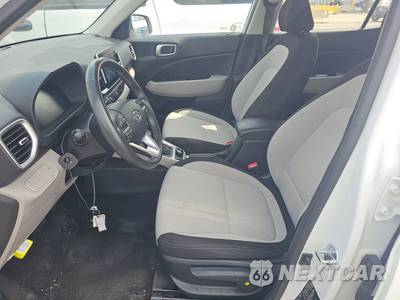 2025 Hyundai Venue SEL - zdjęcie 7 z 31 - miniatura
