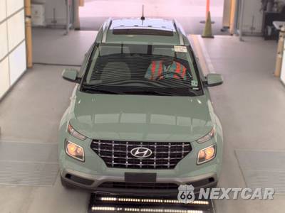 2025 Hyundai Venue SEL - zdjęcie 2 z 32 - miniatura