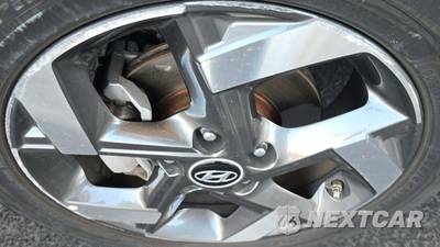 2025 Hyundai Venue SEL - zdjęcie 29 z 41 - miniatura