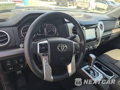 2017 Toyota Tundra SR5 Crew Cab Short Bed - zdjęcie 10 z 29 - miniatura