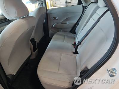 2025 Hyundai Kona SEL - zdjęcie 13 z 25 - miniatura