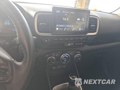 2025 Hyundai Venue SEL - zdjęcie 11 z 23 - miniatura