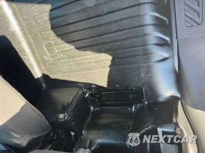 2023 Chevrolet Silverado 3500HD Cab Chassis Work Truck Crew Cab 1WT DRW - zdjęcie 40 z 50 - miniatura