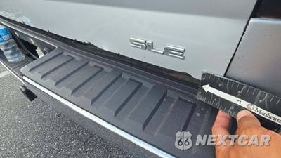 2015 GMC Sierra 1500 SLE Extended Cab Medium Bed 3SA - zdjęcie 29 z 32 - miniatura