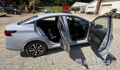 2025 Nissan Versa SV - zdjęcie 15 z 21 - miniatura