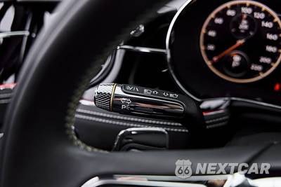 2022 Bentley Flying Spur V8 - zdjęcie 70 z 95 - miniatura
