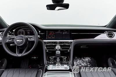 2022 Bentley Flying Spur V8 - zdjęcie 64 z 95 - miniatura