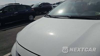 2025 Toyota Corolla Hybrid LE Sedan - zdjęcie 22 z 25 - miniatura
