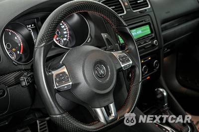 2014 Volkswagen GTI Wolfsburg Edition - zdjęcie 17 z 25 - miniatura