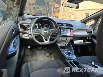 2025 Nissan LEAF S - zdjęcie 12 z 24 - miniatura