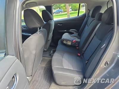 2025 Nissan LEAF S - zdjęcie 14 z 24 - miniatura