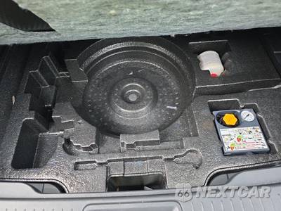 2023 Nissan Ariya EMPOWER+ - zdjęcie 9 z 27 - miniatura
