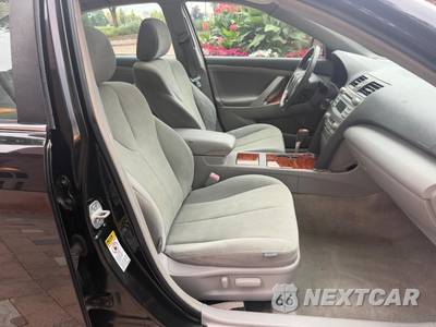 2009 Toyota Camry XLE - zdjęcie 25 z 74 - miniatura